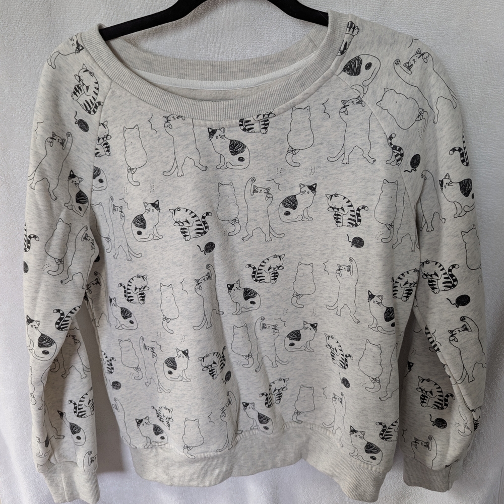 Women's Cat Print Sweater